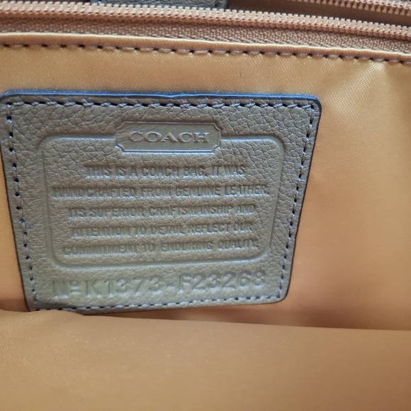 Coach tote purse - Picture 8 of 9